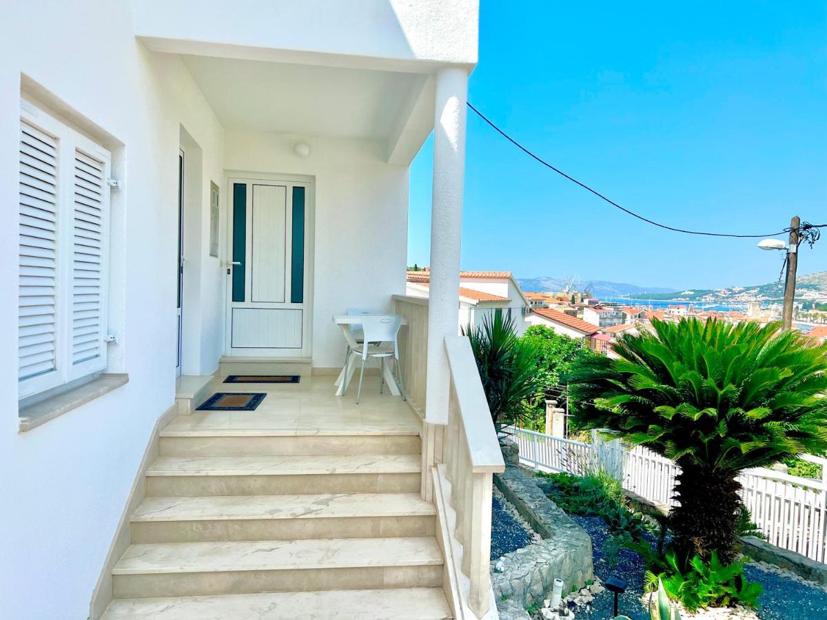 Apartments Mdk Kate Trogir Zewnętrze zdjęcie