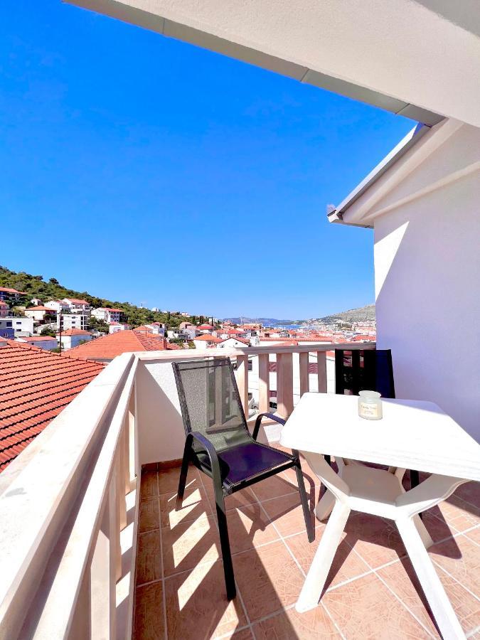 Apartments Mdk Kate Trogir Zewnętrze zdjęcie